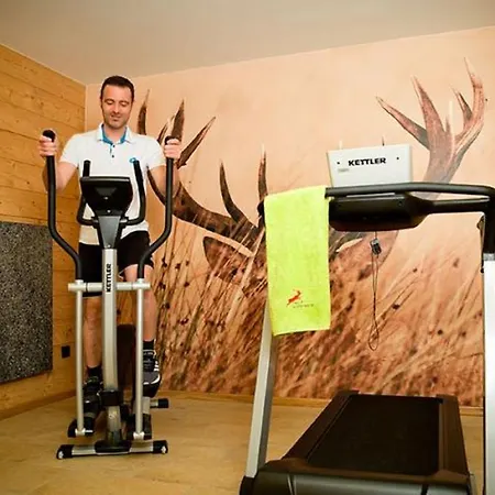 Schoenbuchet בקתה *