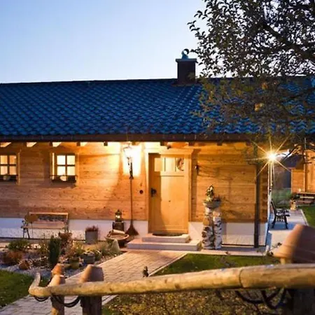 Schoenbuchet בקתה